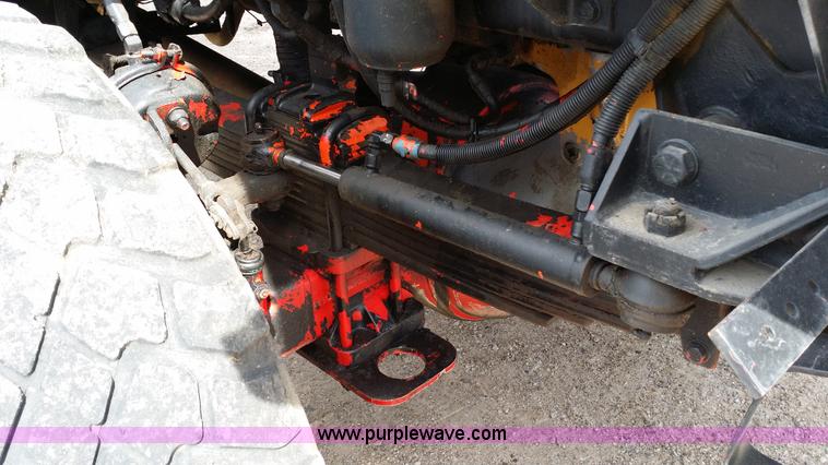 image for item E9001 1996 Peterbilt 357 spreader truck