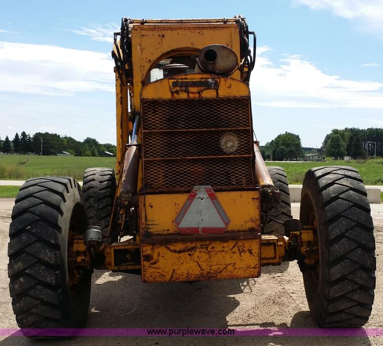 image for item E9003 Pettibone Super 204-A rough terrain forklift