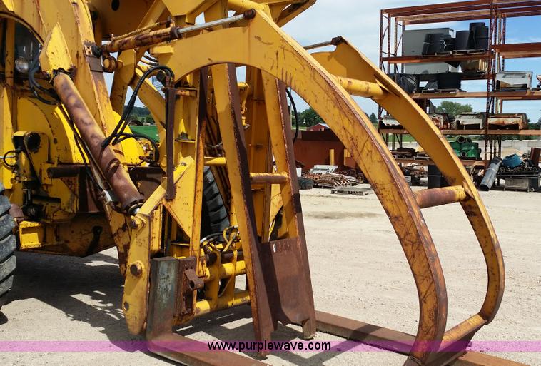 image for item E9003 Pettibone Super 204-A rough terrain forklift