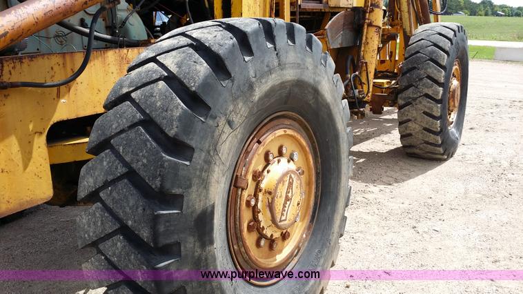 image for item E9003 Pettibone Super 204-A rough terrain forklift