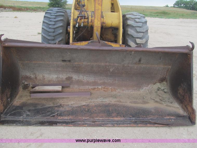 image for item F3503 Case 621 wheel loader