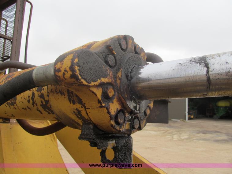 image for item F3503 Case 621 wheel loader