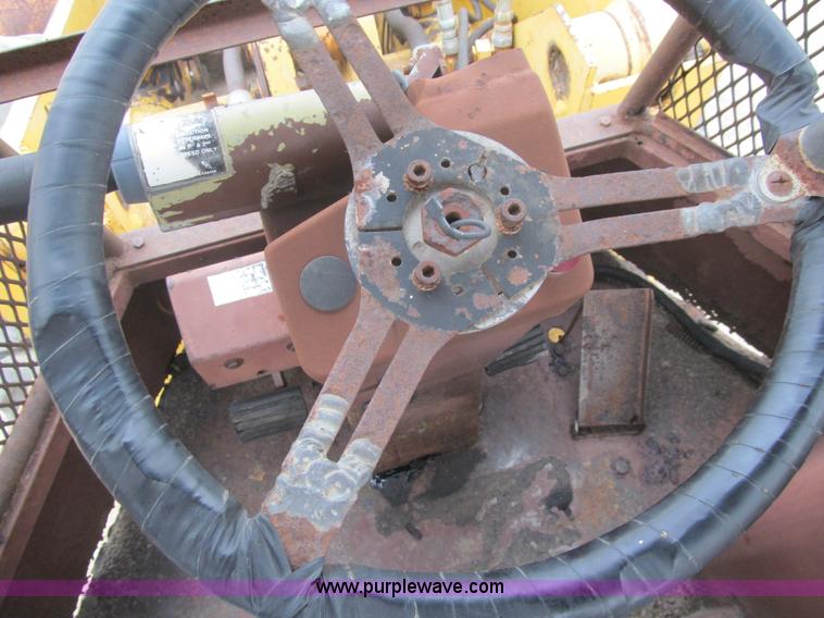 image for item F3503 Case 621 wheel loader