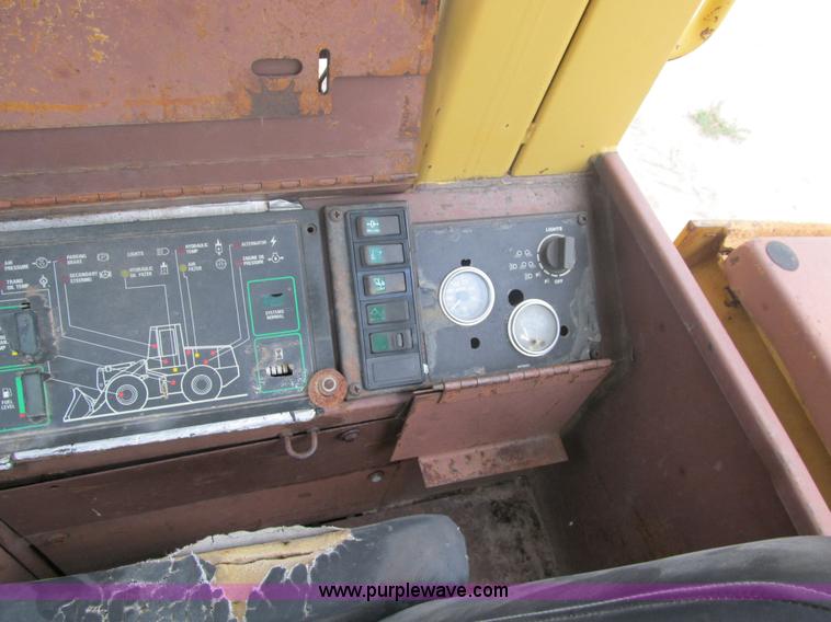 image for item F3503 Case 621 wheel loader