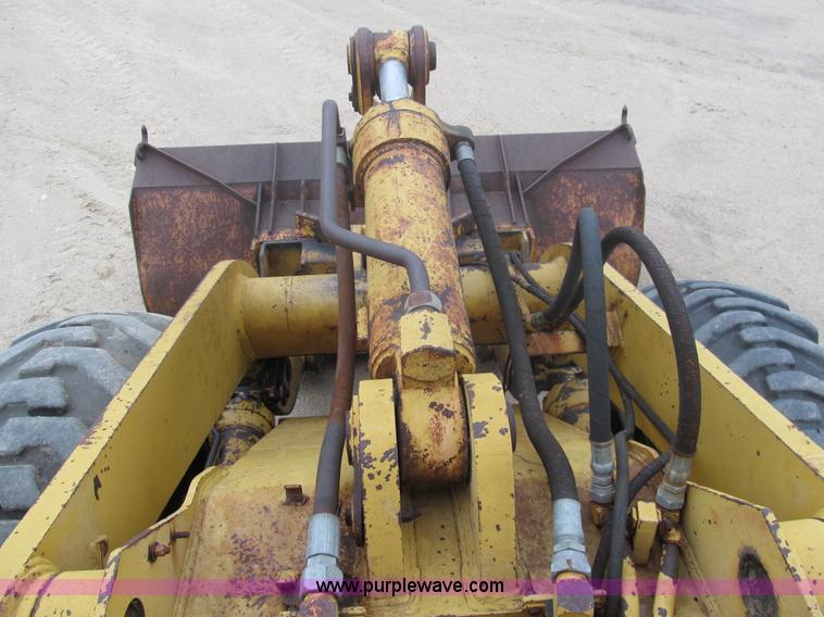 image for item F3503 Case 621 wheel loader