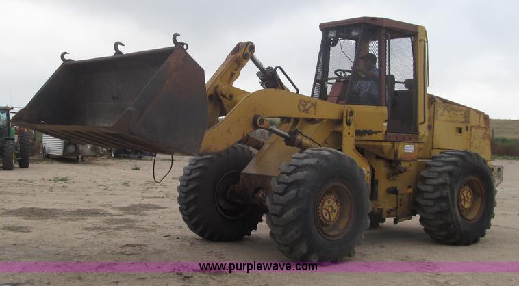image for item F3503 Case 621 wheel loader