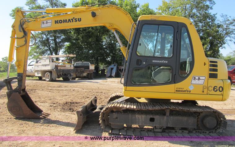 image for item G6515 2000 Komatsu PC60-7E mini excavator