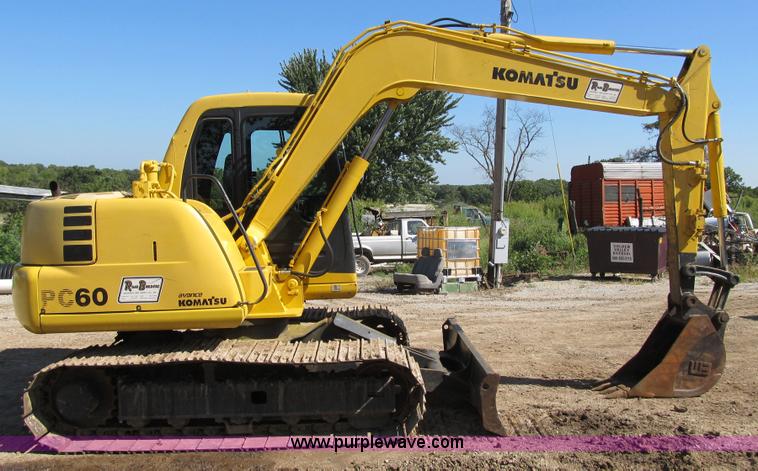 image for item G6515 2000 Komatsu PC60-7E mini excavator
