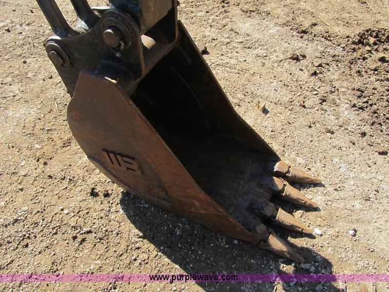 image for item G6515 2000 Komatsu PC60-7E mini excavator