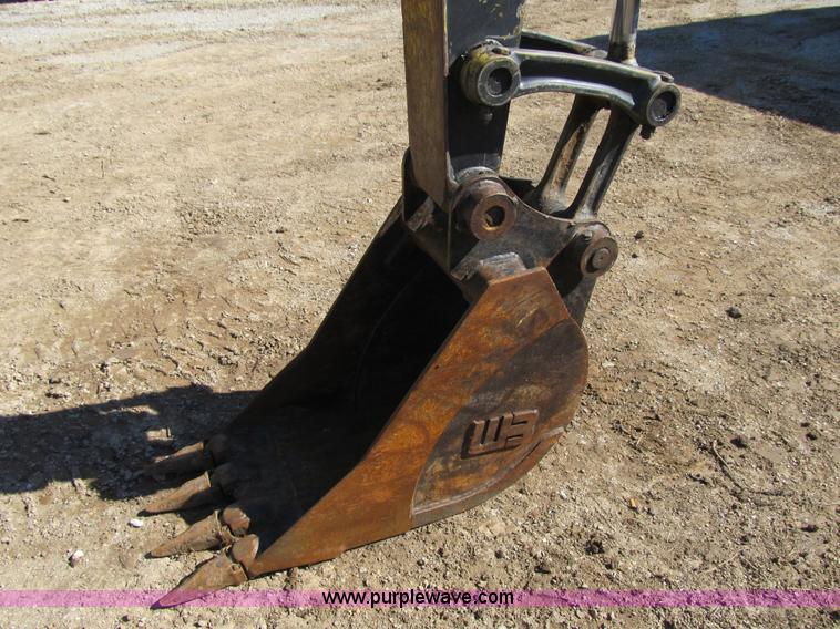 image for item G6515 2000 Komatsu PC60-7E mini excavator
