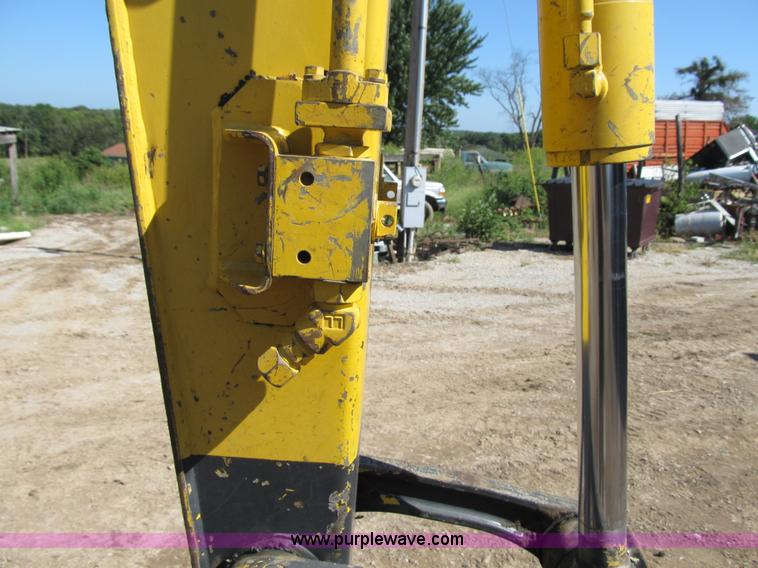 image for item G6515 2000 Komatsu PC60-7E mini excavator