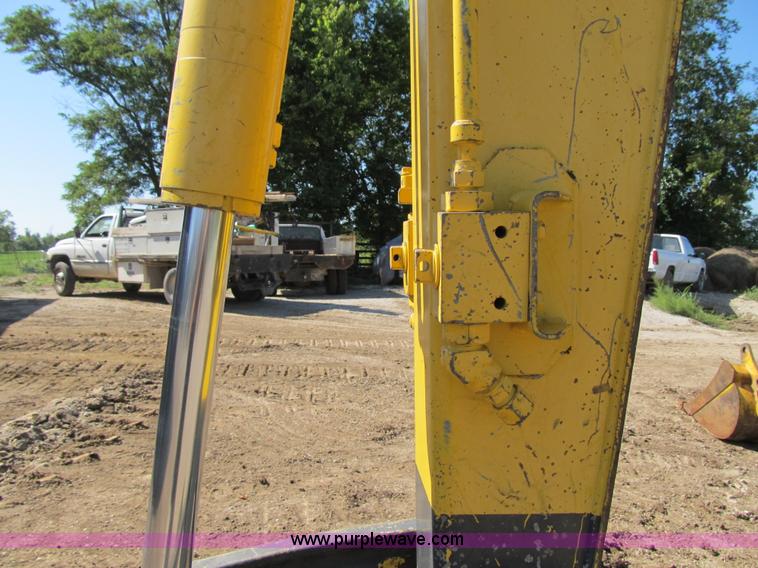 image for item G6515 2000 Komatsu PC60-7E mini excavator