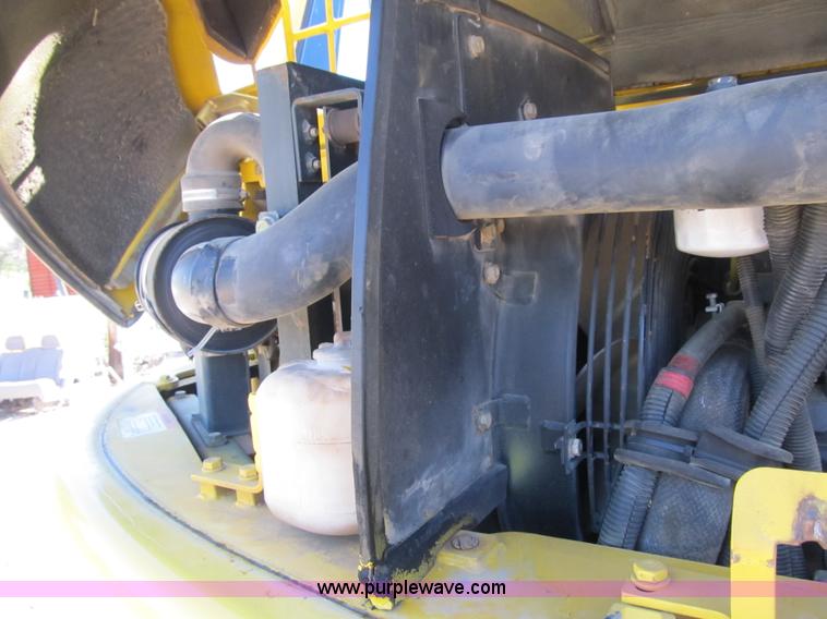 image for item G6515 2000 Komatsu PC60-7E mini excavator