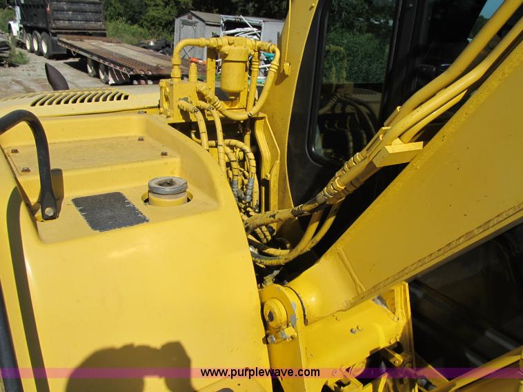 image for item G6515 2000 Komatsu PC60-7E mini excavator