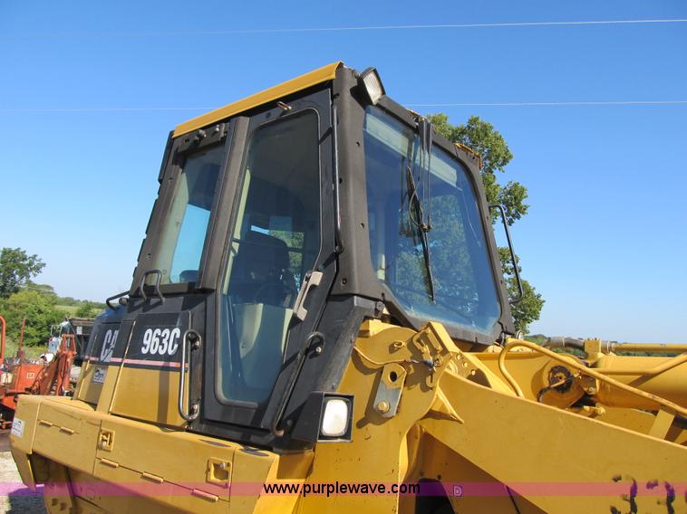 image for item G6516 2001 Caterpillar 963C track loader