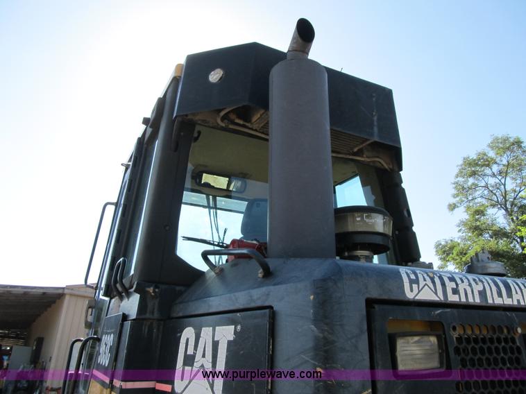 image for item G6516 2001 Caterpillar 963C track loader