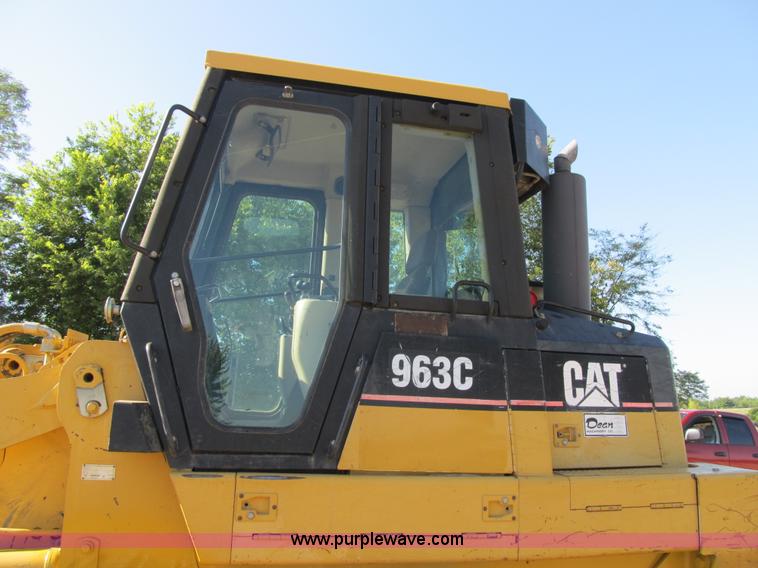 image for item G6516 2001 Caterpillar 963C track loader