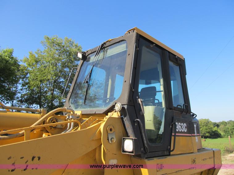 image for item G6516 2001 Caterpillar 963C track loader