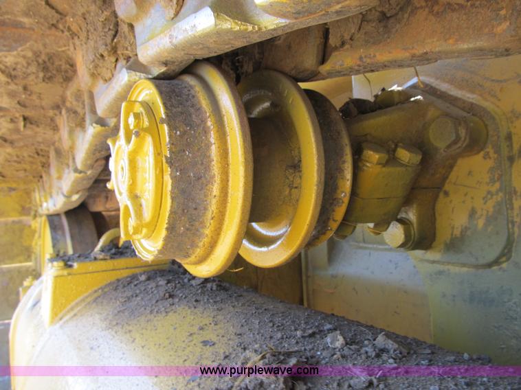 image for item G6516 2001 Caterpillar 963C track loader