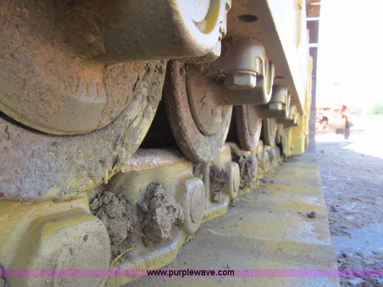 image for item G6516 2001 Caterpillar 963C track loader