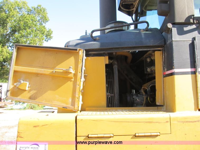 image for item G6516 2001 Caterpillar 963C track loader