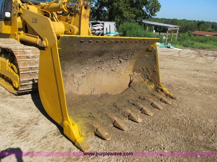 image for item G6516 2001 Caterpillar 963C track loader