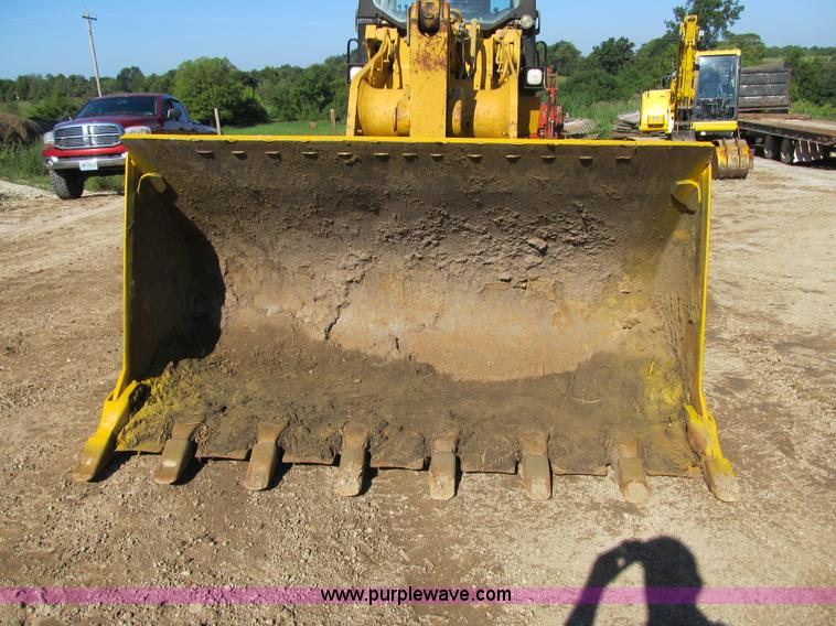 image for item G6516 2001 Caterpillar 963C track loader