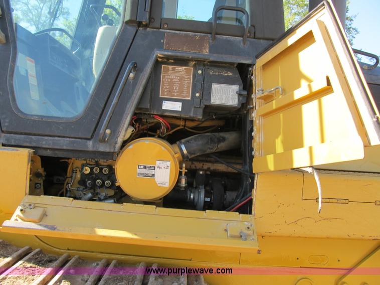 image for item G6516 2001 Caterpillar 963C track loader