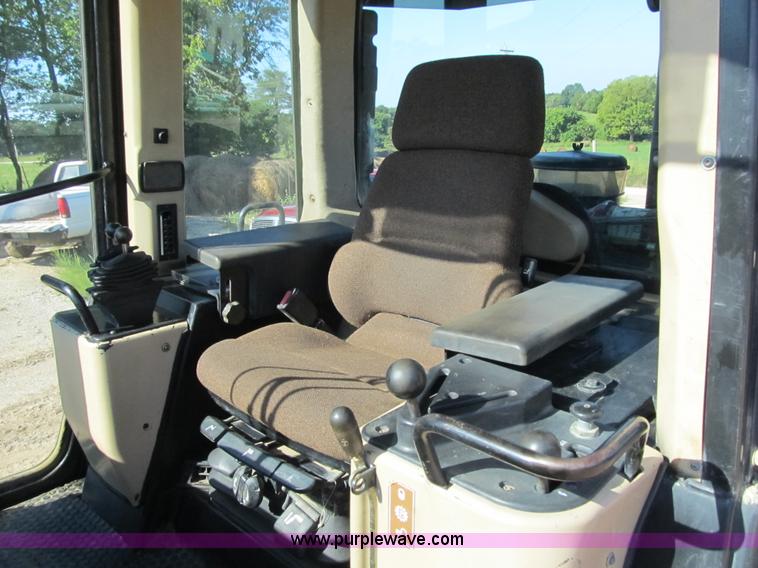 image for item G6516 2001 Caterpillar 963C track loader