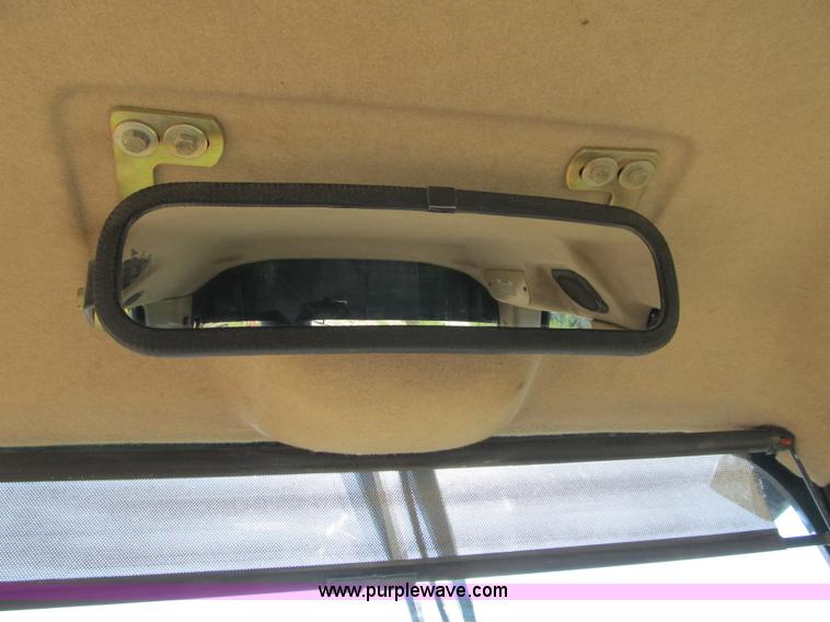 image for item G6516 2001 Caterpillar 963C track loader