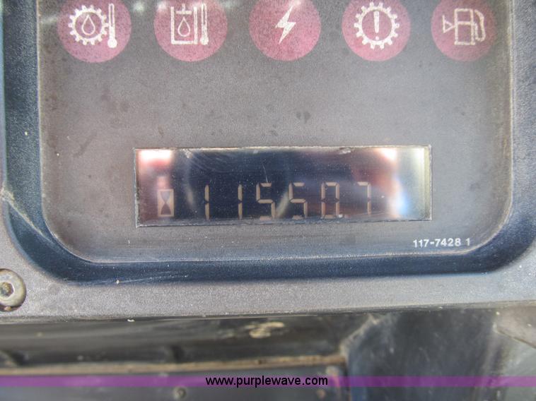 image for item G6516 2001 Caterpillar 963C track loader