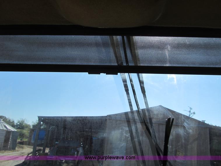 image for item G6516 2001 Caterpillar 963C track loader