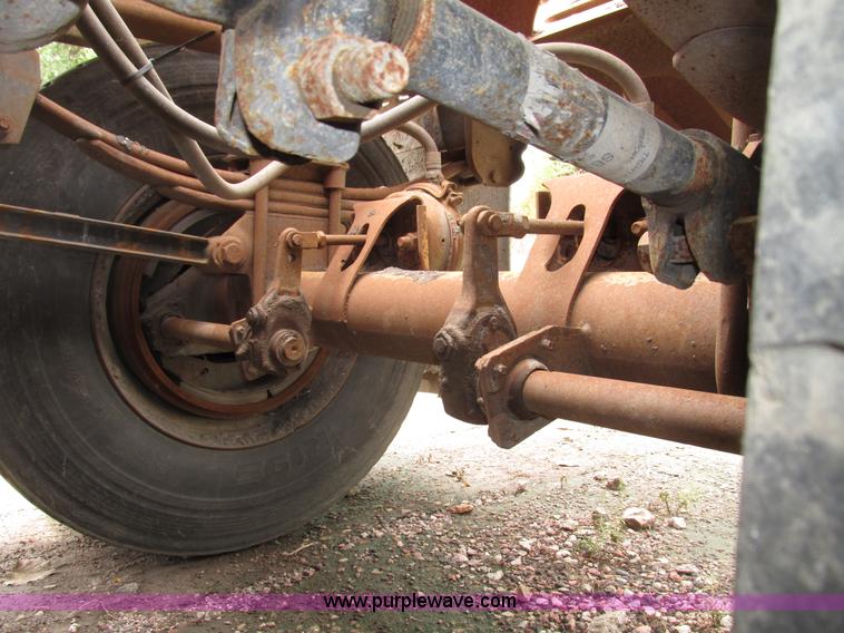 image for item G9988 1989 Load King 1827 belly dump trailer