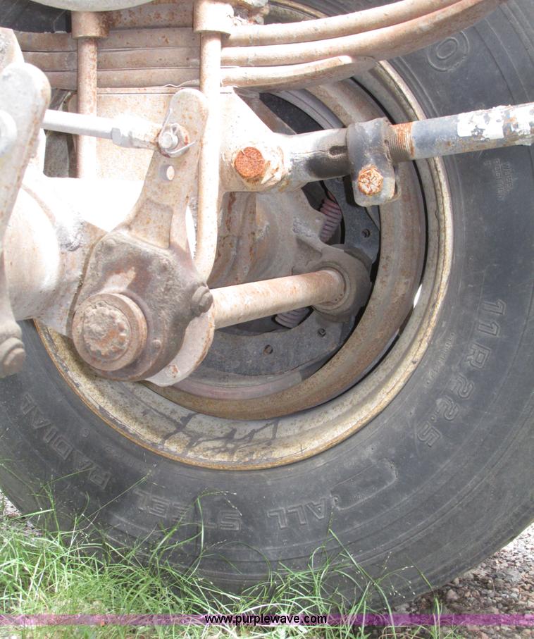 image for item G9988 1989 Load King 1827 belly dump trailer