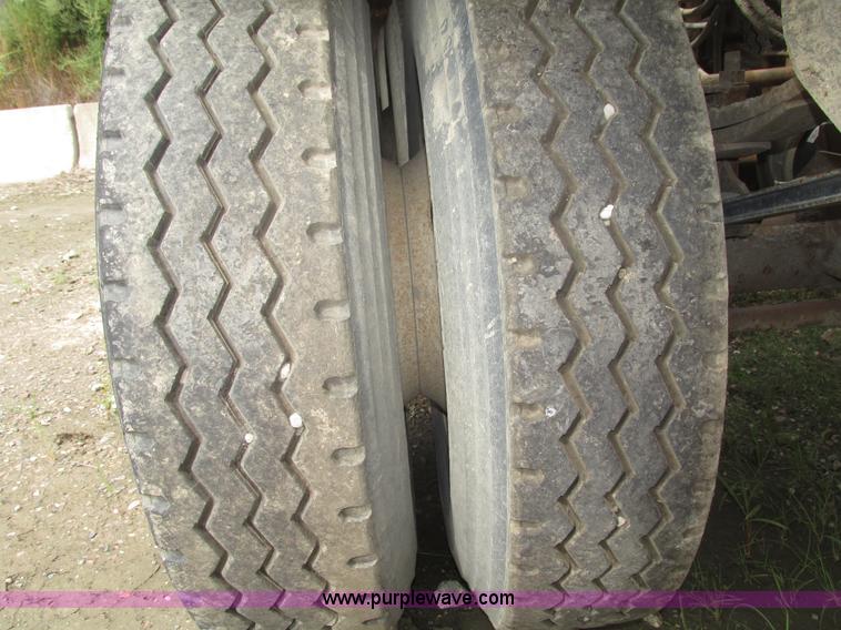 image for item G9988 1989 Load King 1827 belly dump trailer