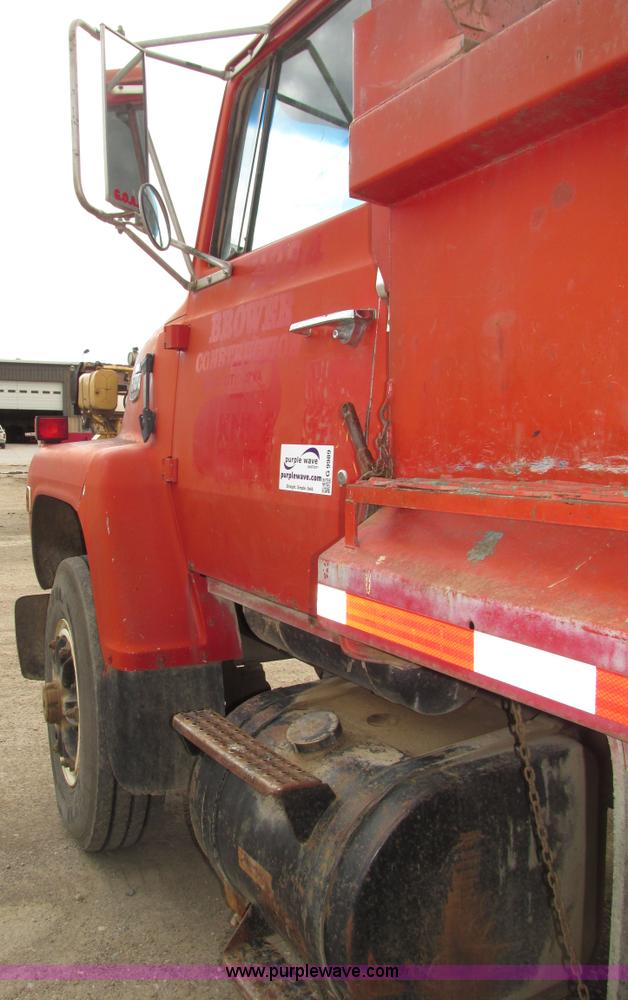 image for item G9989 1984 Ford 8000 dump truck