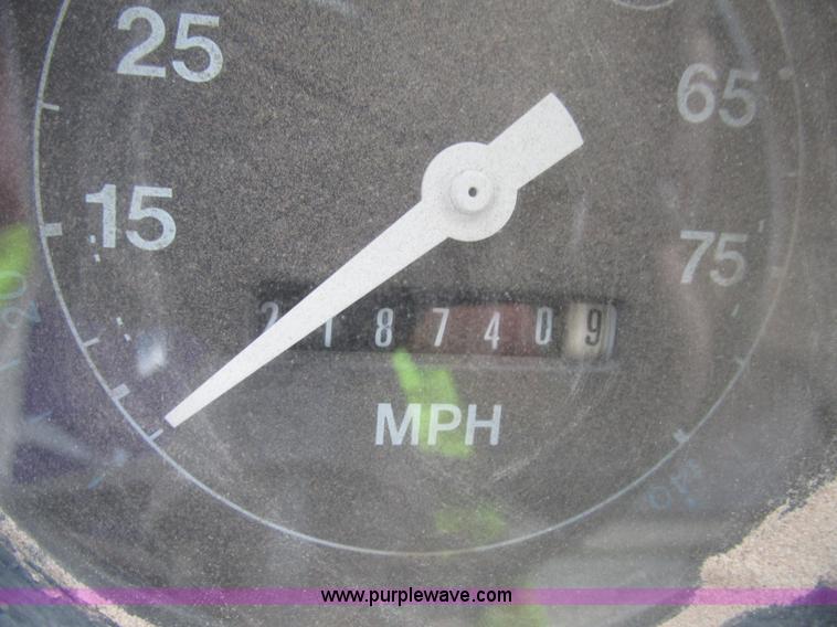 image for item G9989 1984 Ford 8000 dump truck