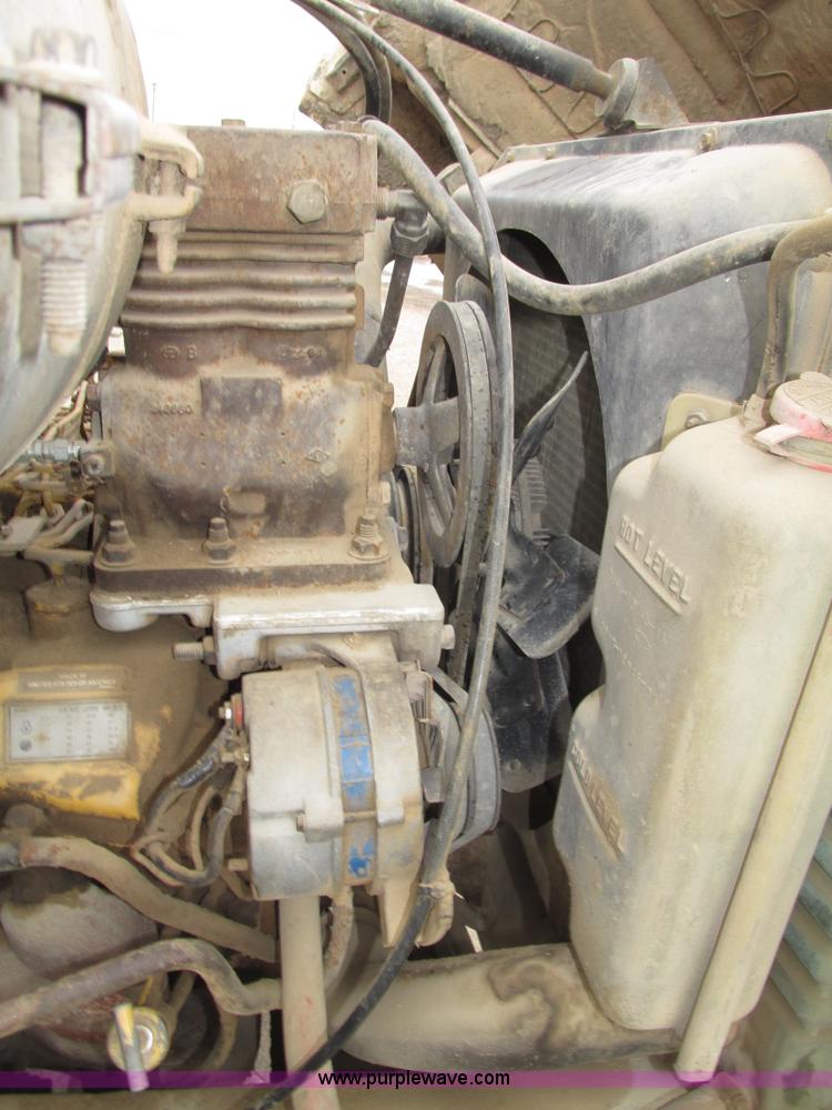 image for item G9989 1984 Ford 8000 dump truck