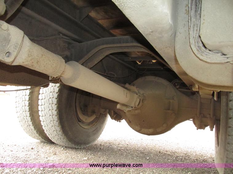 image for item G9989 1984 Ford 8000 dump truck