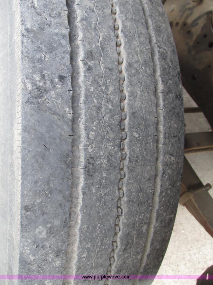 image for item G9989 1984 Ford 8000 dump truck