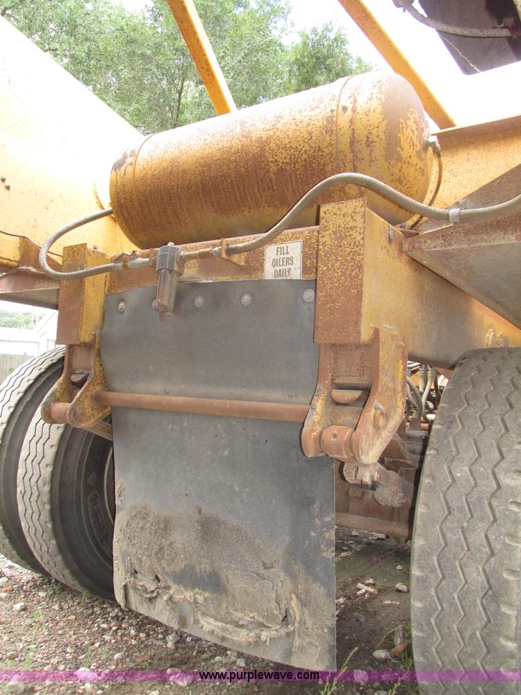 image for item G9990 1987 Load King 1827 belly dump trailer