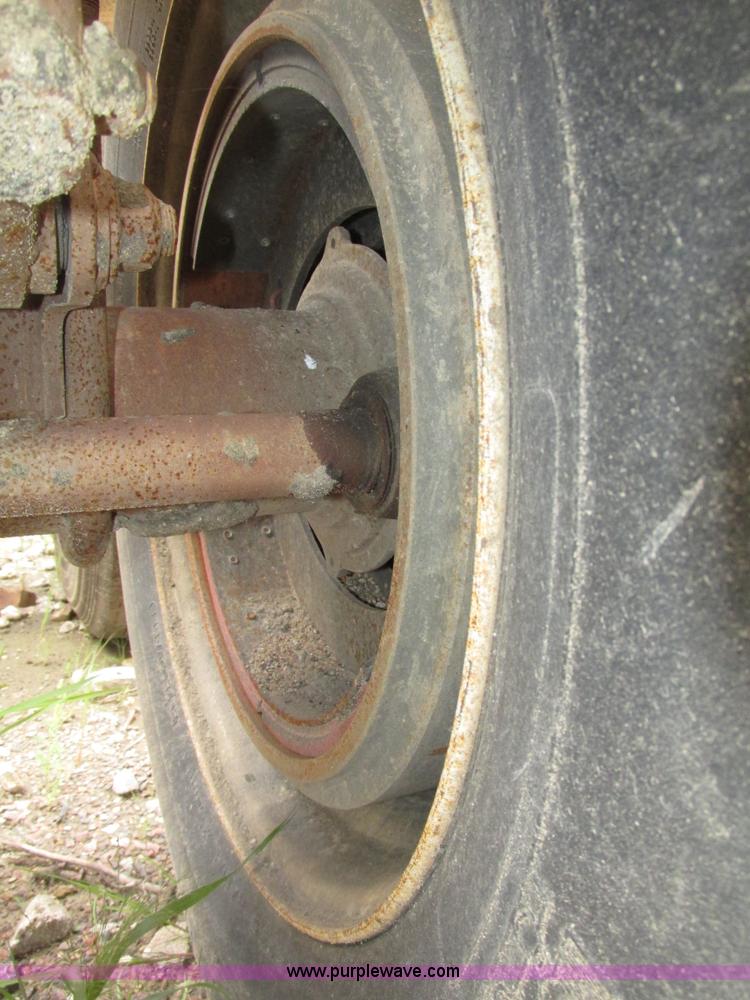 image for item G9990 1987 Load King 1827 belly dump trailer