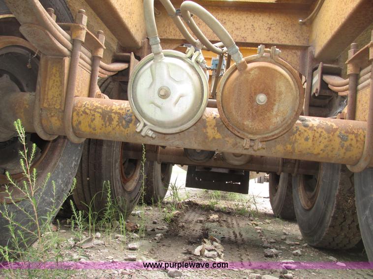 image for item G9990 1987 Load King 1827 belly dump trailer