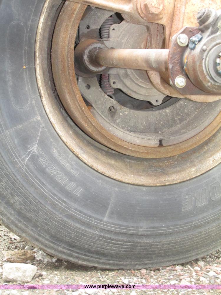 image for item G9990 1987 Load King 1827 belly dump trailer