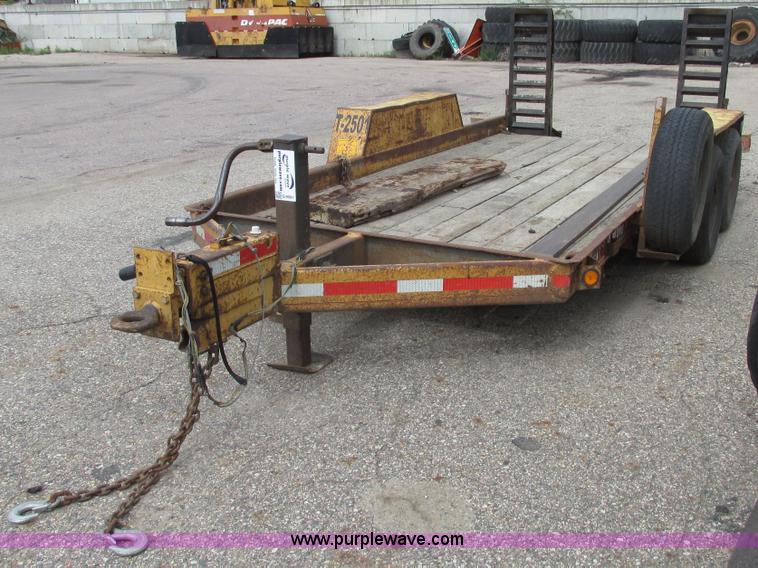 image for item G9991 1997 Redi Haul trailer