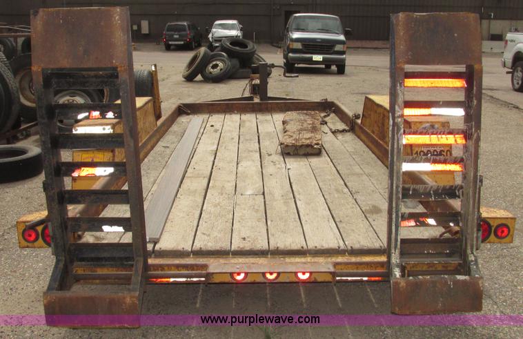 image for item G9991 1997 Redi Haul trailer
