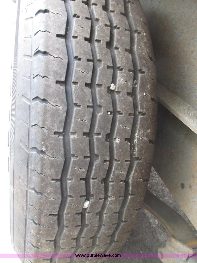 image for item G9991 1997 Redi Haul trailer