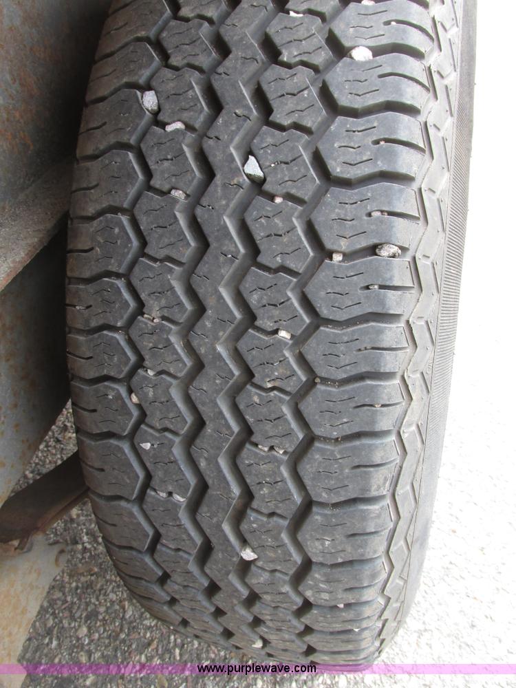 image for item G9991 1997 Redi Haul trailer