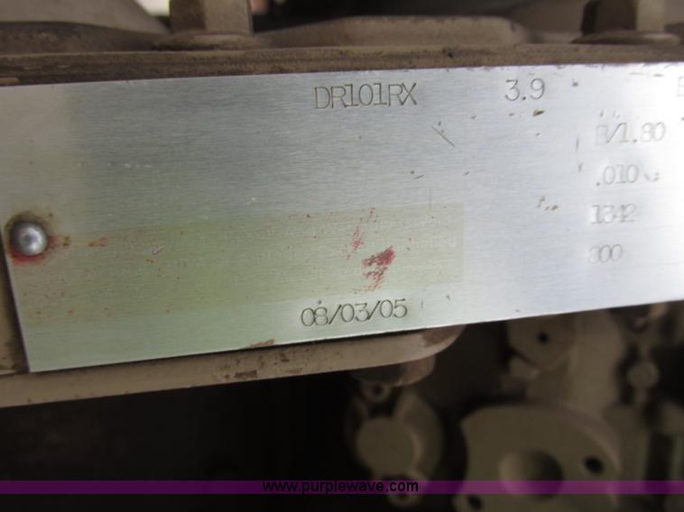 image for item G9993 1988 Lincoln 660H windrow elevator