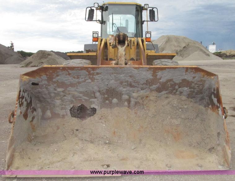 image for item G9994 1998 Caterpillar 970F wheel loader